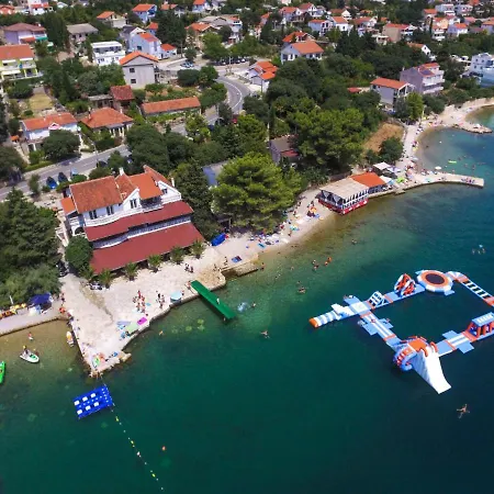 דירה Skroco-4 By Interhome מסלניקה