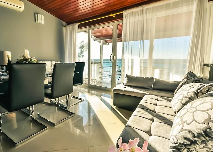 Skroco-4 By Interhome * Maslenica