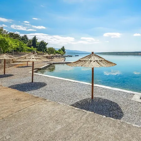 Skroco By Interhome Appartement Maslenica