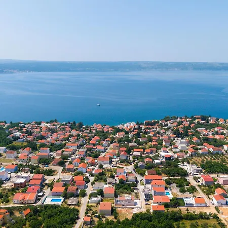 Skroco-4 By Interhome * Maslenica