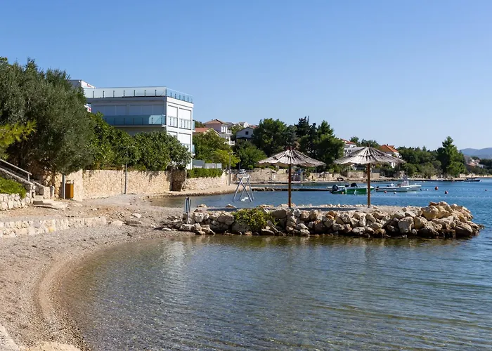 Skroco-4 By Interhome